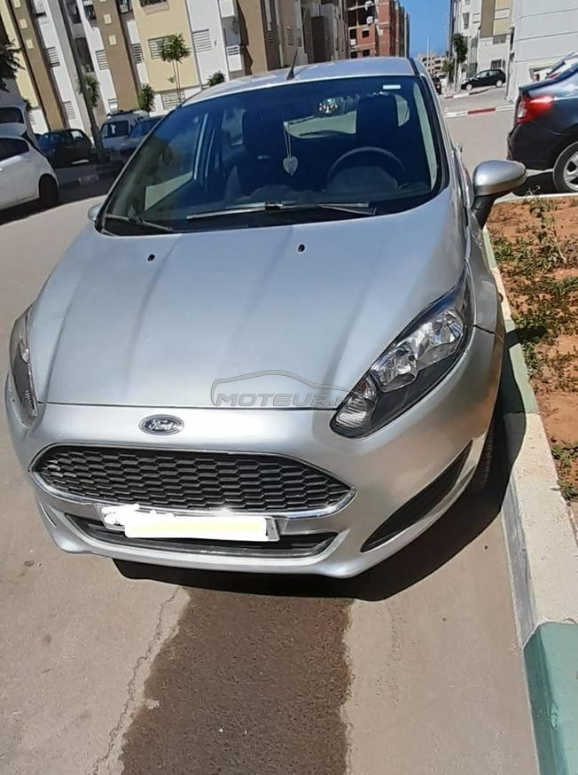 Ford Fiesta Essence 12-2016​