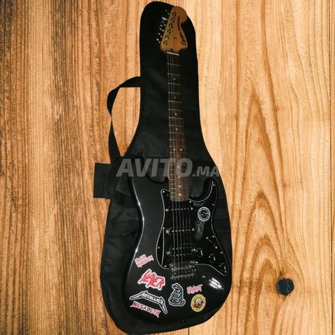 Pack Guitare Squier by Fender Affinity Series