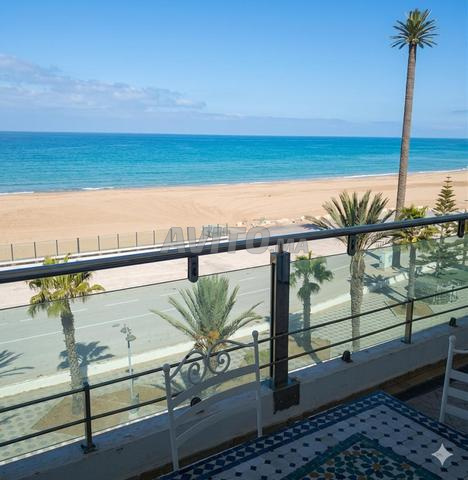 Excellent appartement avec vue directe sur la mer à louer - 2