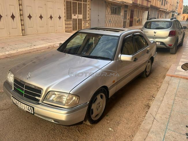 Mercedes 220 diesel 