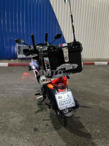 Moto en bon état à vendre - 2