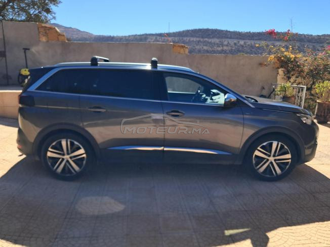 peugeot 5008 modèle Gt dédouané 