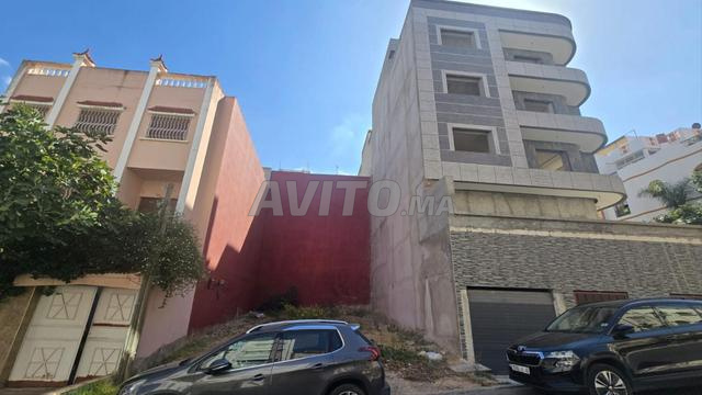 Terrain R2 127 m² à Branes