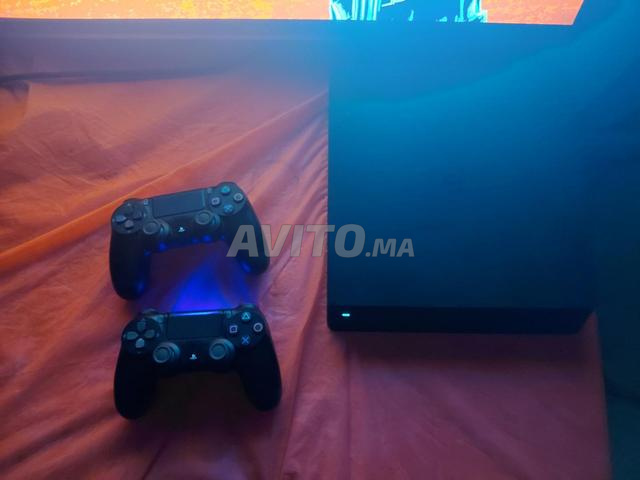 PS4 PlayStation 4 Slim - 2
