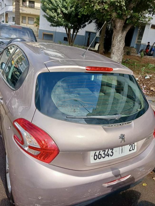 Peugeot essence 