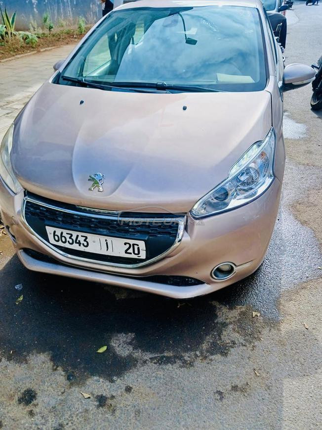 Peugeot essence 