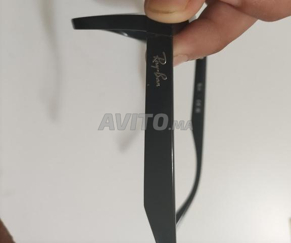 Ray-Ban Wayfarer originales avec étui - 2