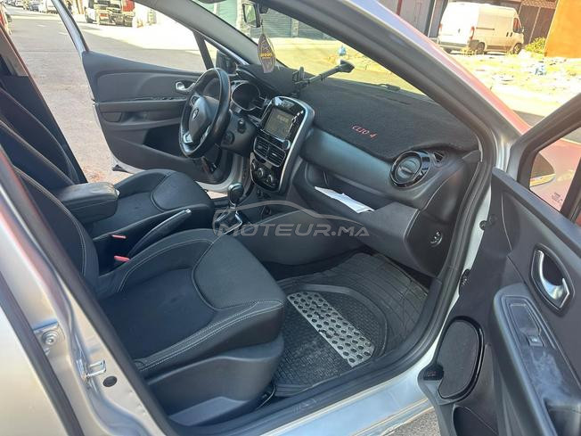 Renault Clio Diesel Automatique 2017 à Salé