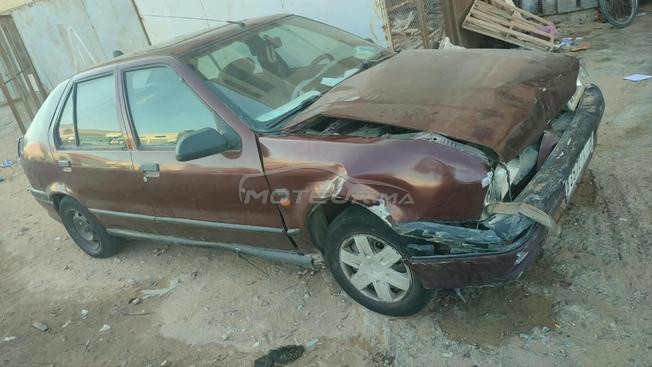 Renault R19 Essence Manuelle 1995 à Laâyoune