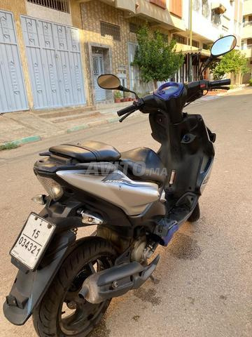 Yamaha Aerox 2015 à vendre – Bon état - 2