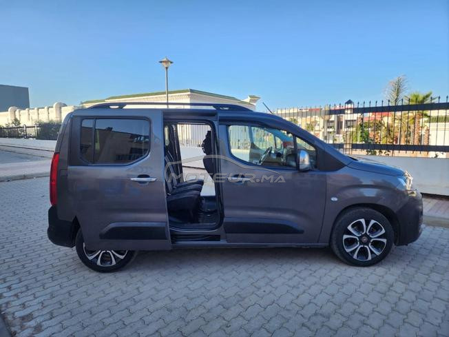 FIAT DOUBLO 1re main 