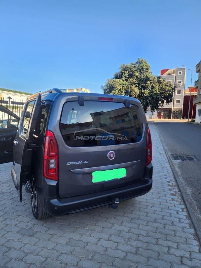 FIAT DOUBLO 1re main 