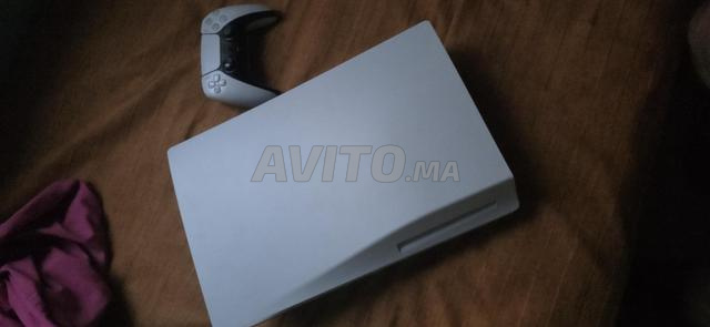 PS5 version standard CD - 2