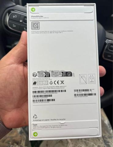 MacBook Pro M1 Pro Neuf - 2