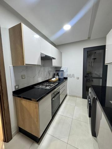 Bel appartement vide à louer