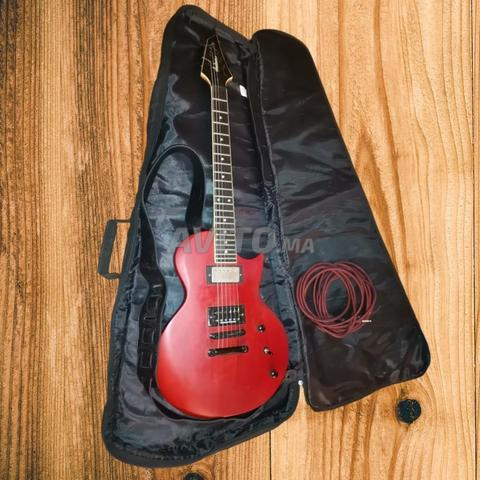 Jackson Monarkh SC JS22 Rouge Satiné - 2