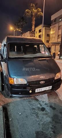 Ford Transit en bon état - 2