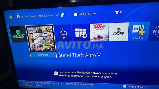 PS4 Slim avec 4 jeux - 2