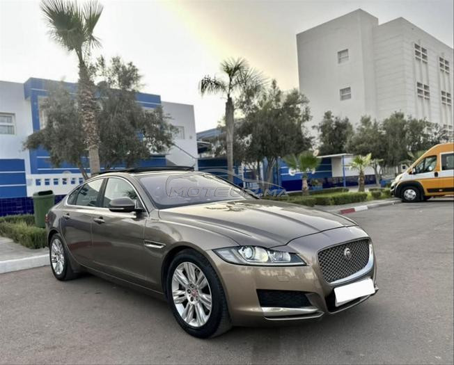 jaguar XF 2016