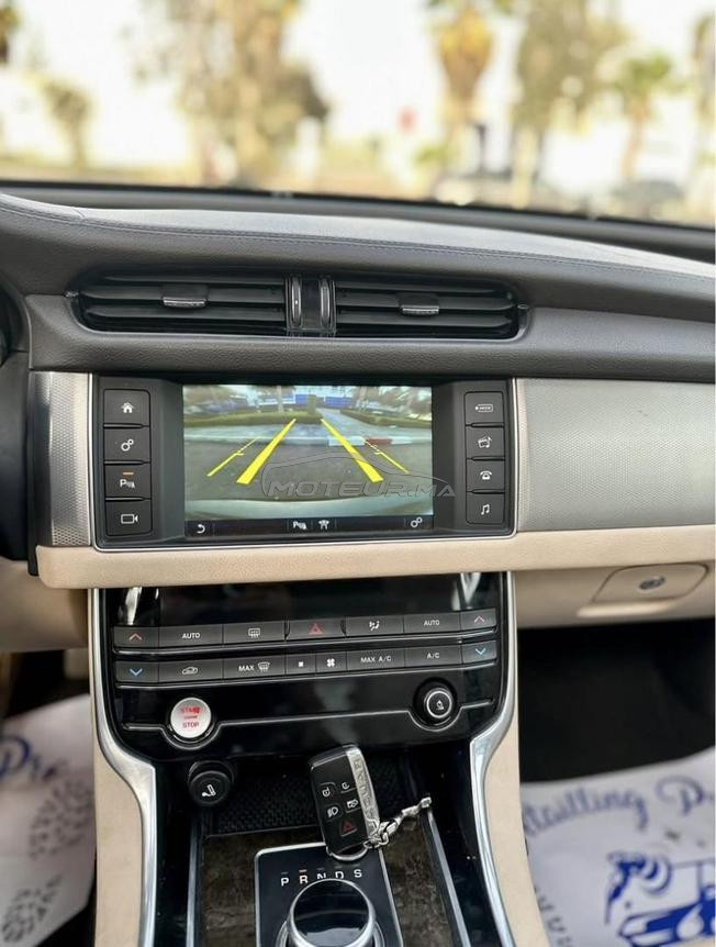 jaguar XF 2016