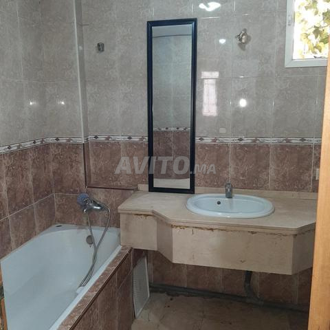 À vendre appartement Maârif rue Socrate.