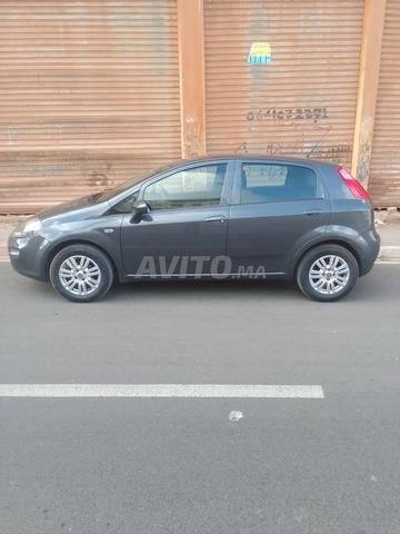 Voiture d'occasion à vendre - 2