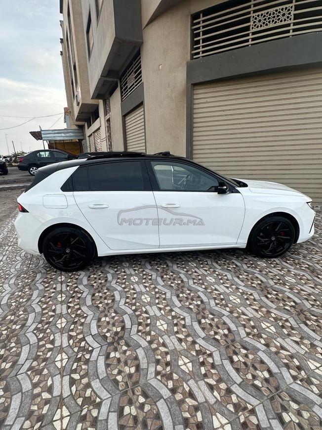 Opel Astra Diesel Automatique 2024 à El Jadida
