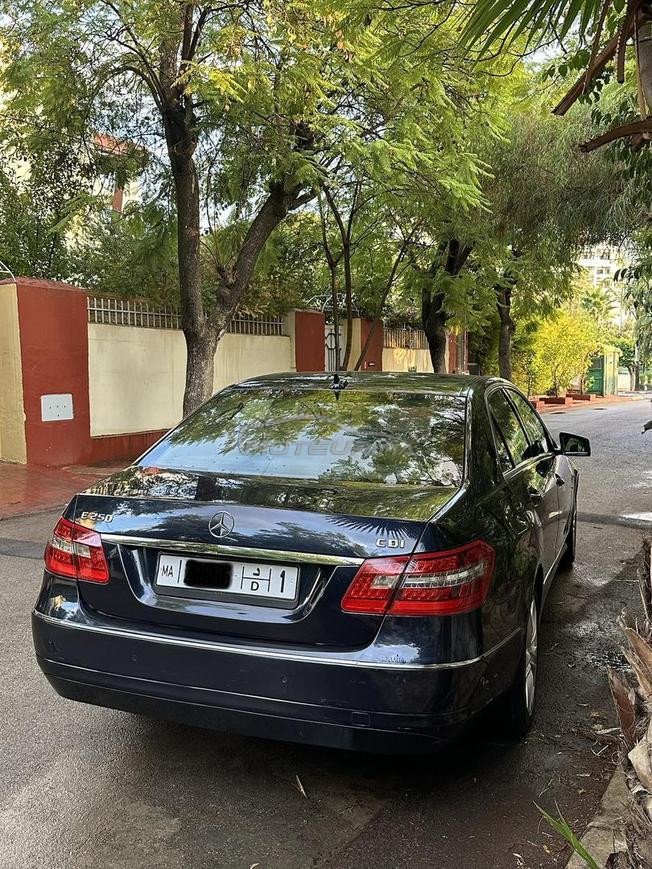 Mercedes e250 importe neuf 2010 topp