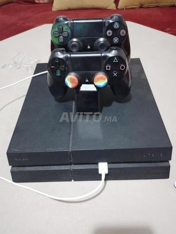 PS4 Fat 1216 500Go, 2 Manettes, Station de charge