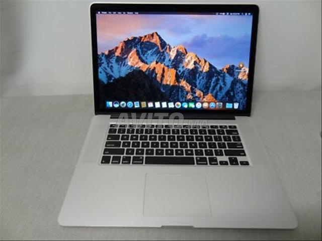 MacBook i7 pro Rétine double Ram 8 disque 256 SSD - 2