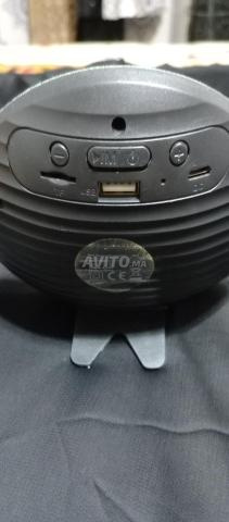 Haut-parleur Bluetooth avec carte mémoire - 2