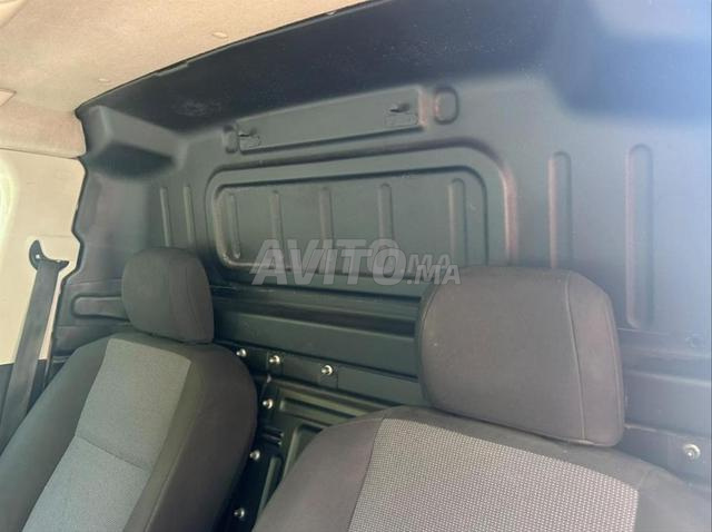 Opel Combo Diesel Manuelle 2020 à Agadir - 2