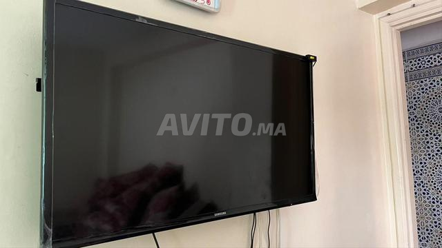 2 télévisions très bon état - 2