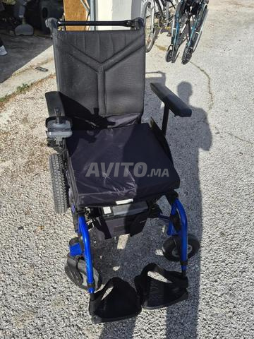 Fauteuil roulant électrique pliable - 2