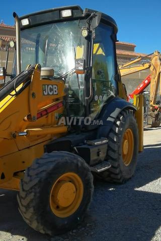 JCB 3CX TRAX importé - 2