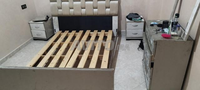 Le lit à vendre - 2