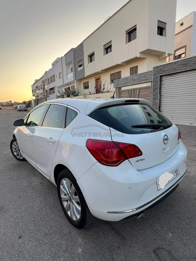 Opel Astra Diesel Automatique 2016 à El Jadida