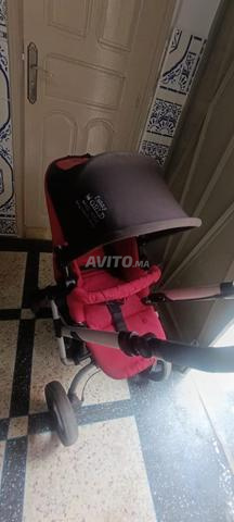 Poussette bébé neuve marque très luxueuse