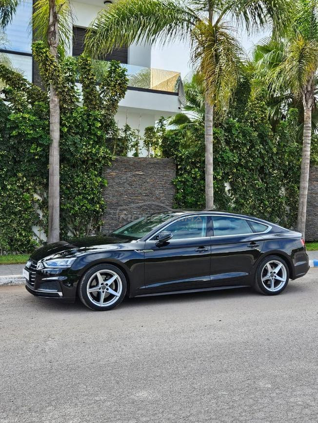 Audi a5 s line diesel très bon état a vendre 