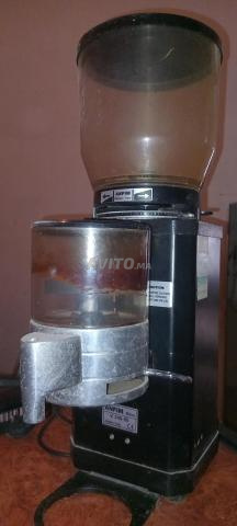 Machine à café moulu - 2