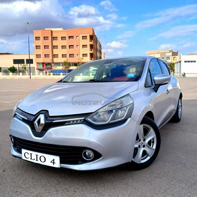 Clio 4 intense en exellent état 