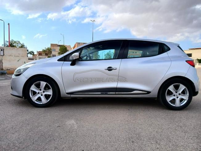 Clio 4 intense en exellent état 