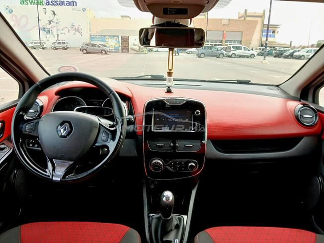 Clio 4 intense en exellent état 