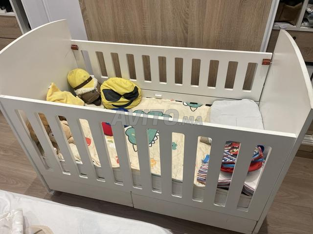 Lit bébé et enfant avec matelas (matela bébé) - 2