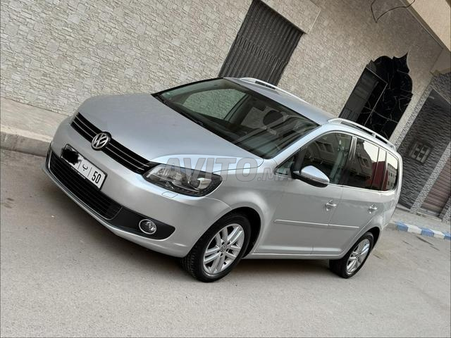 Volkswagen Touran - 2