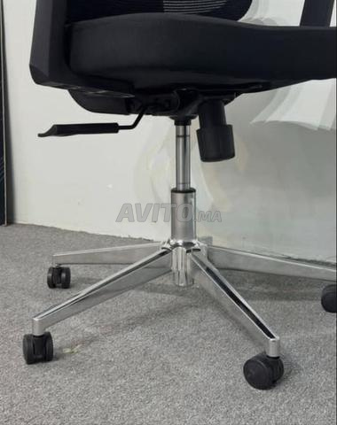 Chaise de bureau ergonomique. - 2