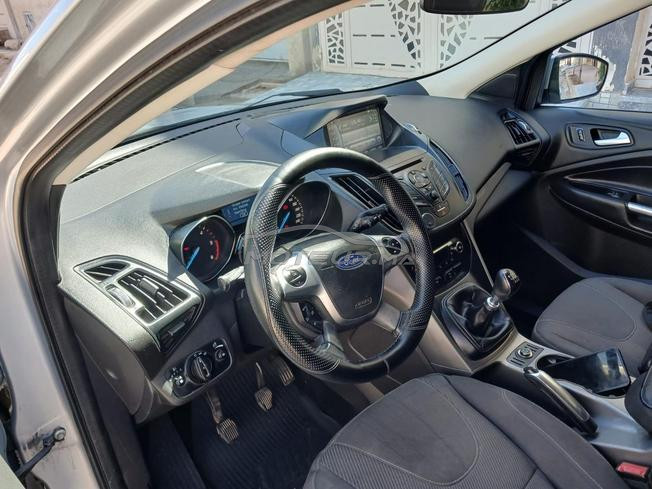 Kuga 2016 à vendre Carte grise 