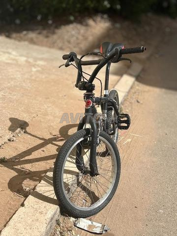 BMX à vendre à Kénitra 700dh prix fixe frein avant cassé - 2