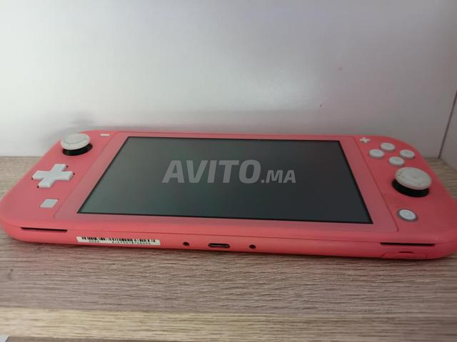 Switch Lite Rose - 2
