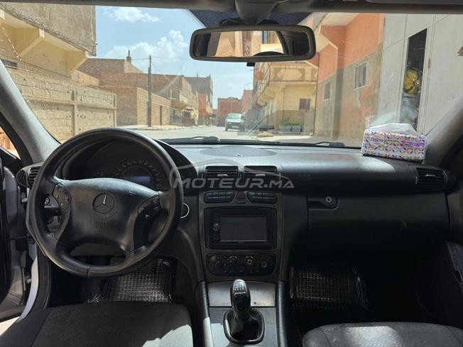 ميرسيديس للبيع 